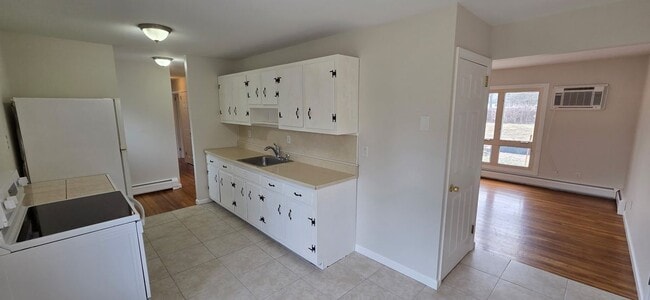 Photo - 25 Harrison St