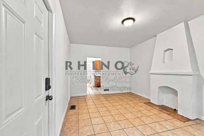 Photo - 926 Binford St Unit 2