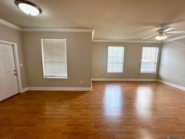 Photo - 900 Dean Lee Dr Unidad 206