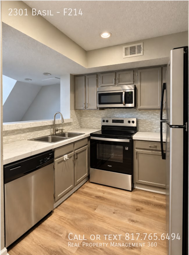 2301 Basil-F214