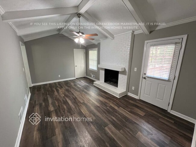 Photo - 2907 Barcelona Way