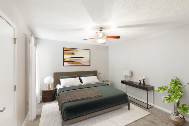 Photo - Hunters Pointe