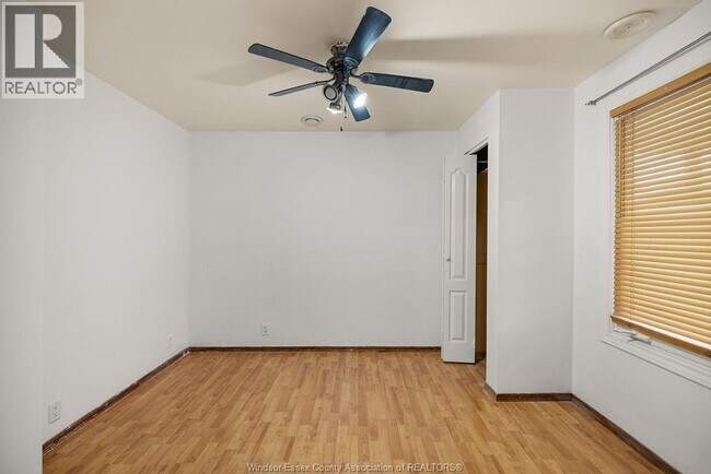 Photo - 716 Alexandrine St