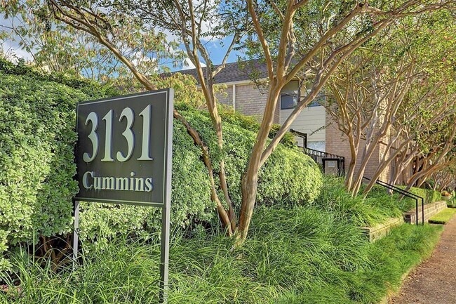 Building Photo - 3131 Cummins St Unit 4 Rental