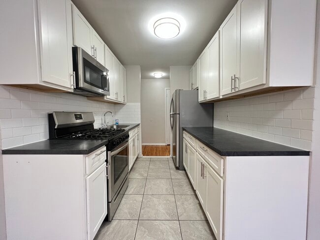 73 Western Ave 8 - 71 Western Ave Unit 18