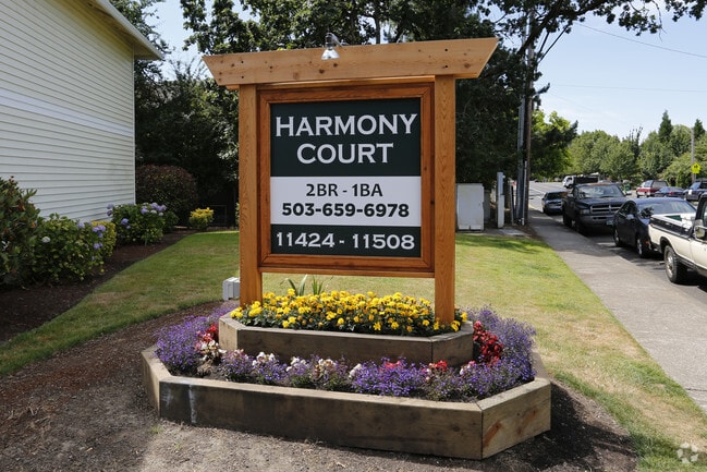 Photo - Harmony Court Apartments
