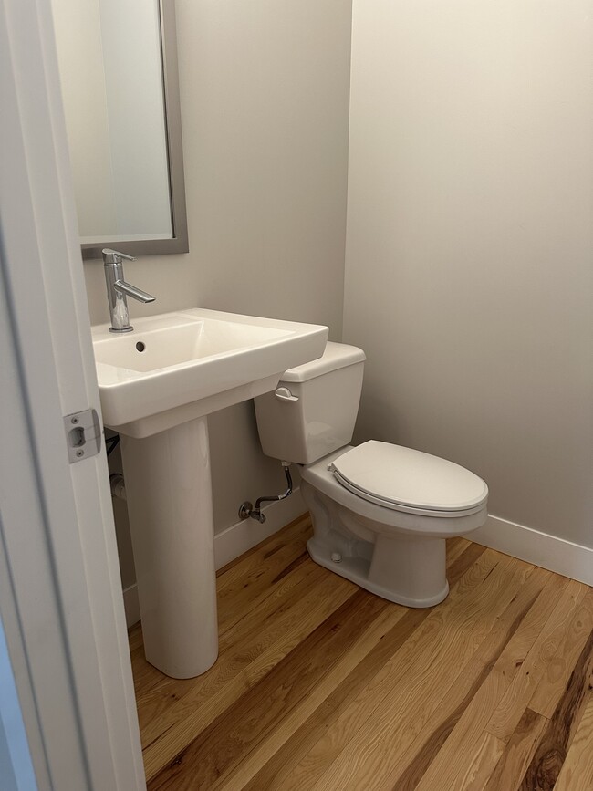 Photo - 3912 Utica St