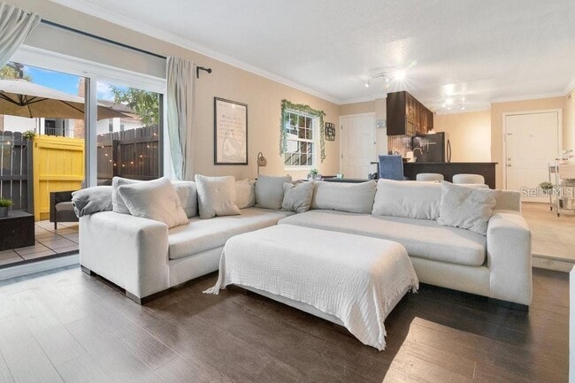 Photo - 1000 S Semoran Blvd