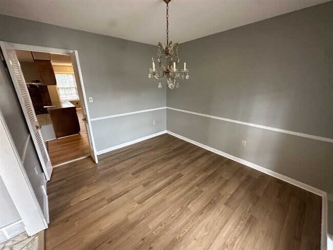 Photo - 3 br, 2 bath House - 3169 Flint Drive