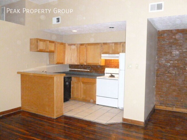 Photo - 3207 Vine St Unit 1