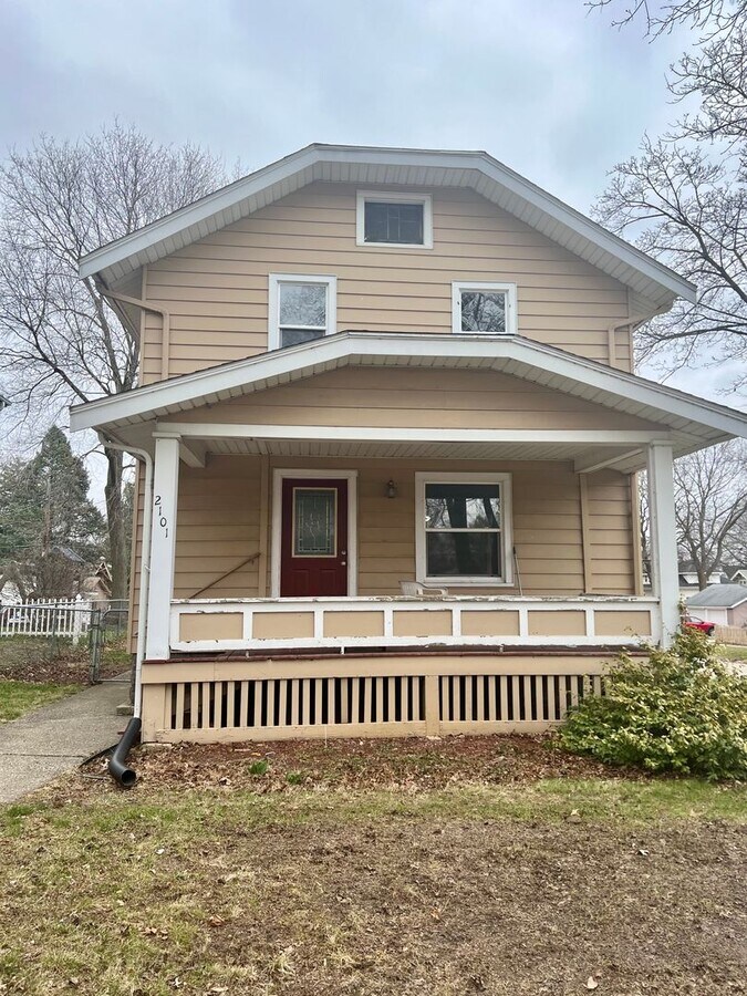 2101 Melrose St Rental House Rental in Rockford, IL