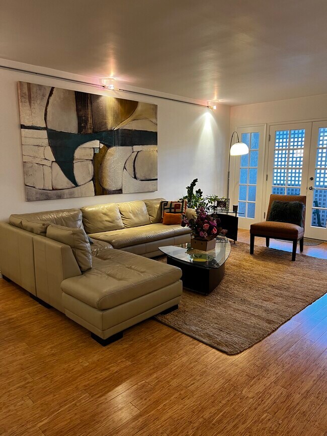 Large family/living; french doors to a balconey - 901 10th St Unit Furnished Home w Den