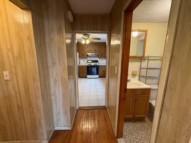 Photo - 87 Bartlett St Unidad 2