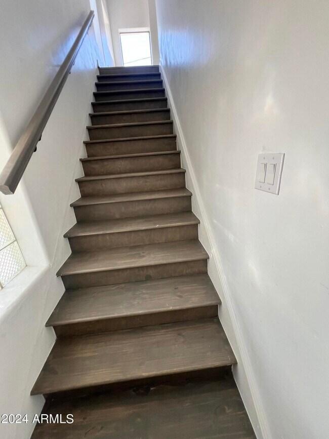 Photo - 5910 West Myrtle Ave