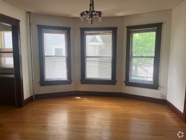 Building Photo - 455 Jean St Unit #1 Rental