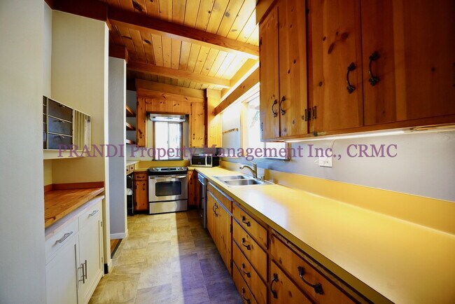 Photo - Central San Rafael Hillside Home on Corner...