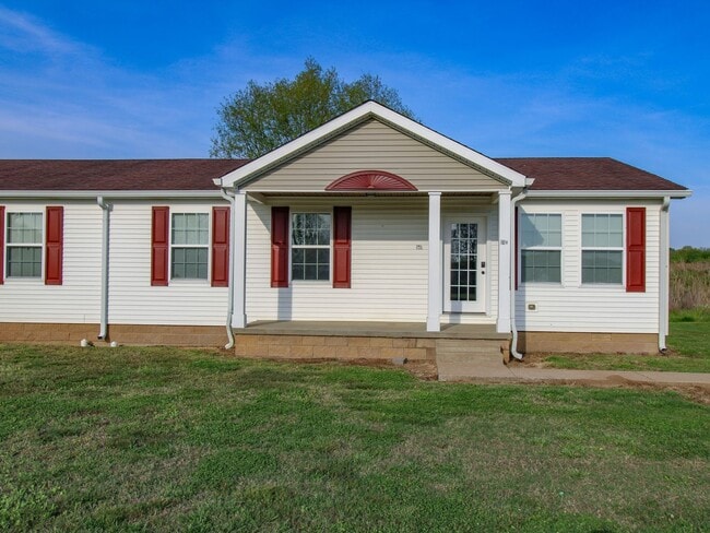 Photo - Charming 3BR/2BA Duplex Close to Shopping & Schools