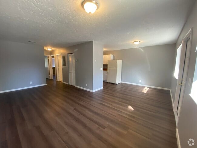 Building Photo - 529 14th St Unit B Rental