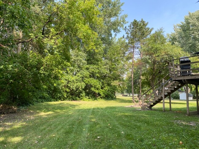 Photo - 6939 Centerville Rd