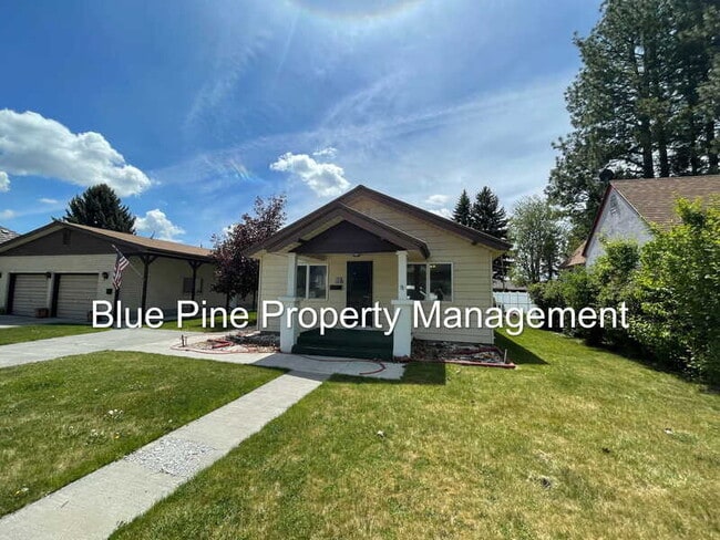 Building Photo - 907 J St