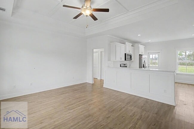 Photo - 431 Long Leaf Ln