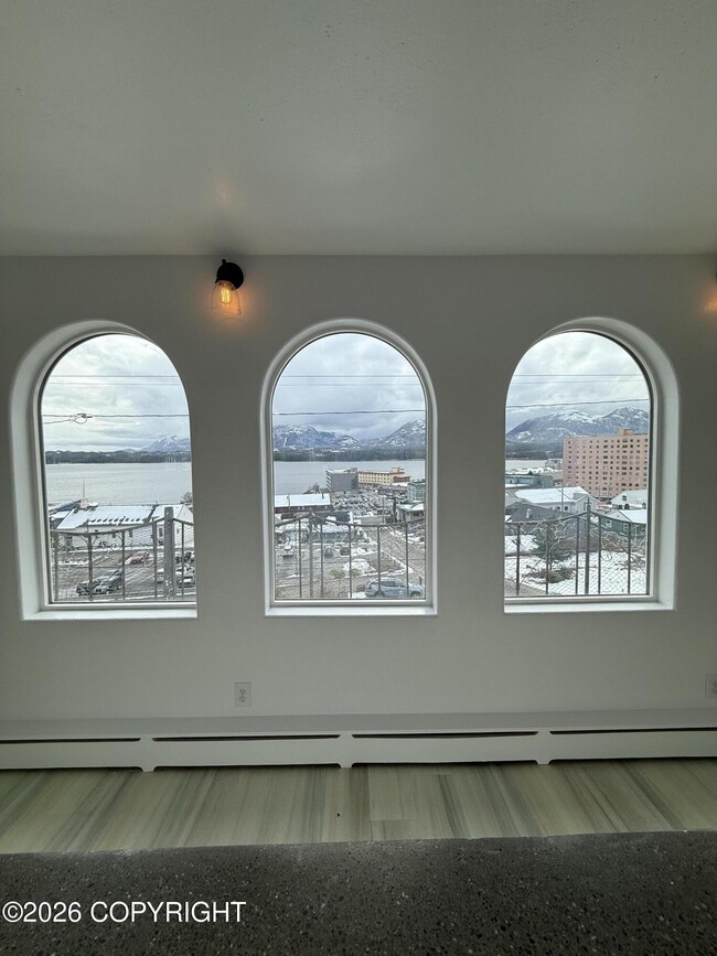 Photo - 1940 2nd Ave Unit Upper