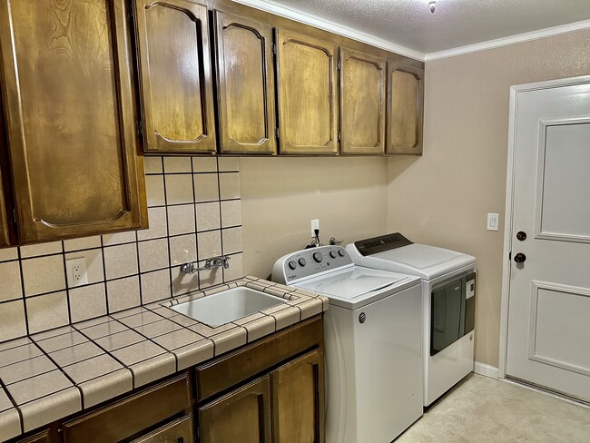 Photo - 1308 Fransen Ct