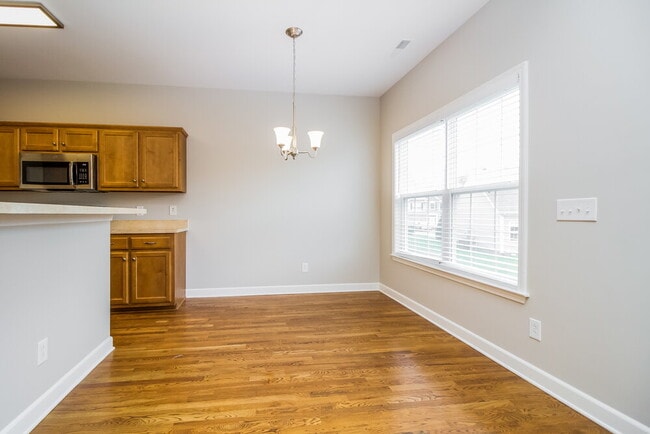 Photo - 6033 Lori Anne Dr