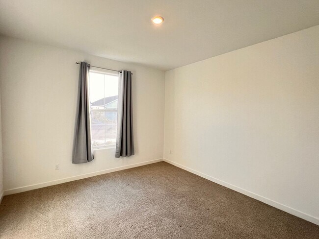 Photo - Northwest Bakersfield