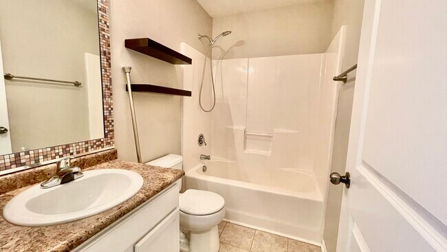 Photo - Series 352 Of Urban Nest Properties, LLC