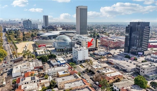 Photo - 637 S Fairfax Ave Unit 404