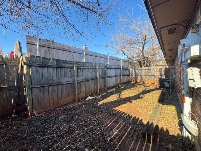 Photo - 9915 Larkspur Ln Unit 9915