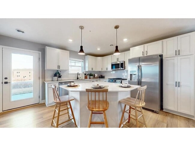 Photo - 23310 Amber Dr