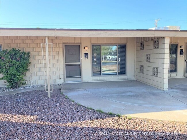 Building Photo - 7035 E Wilshire Dr Unit 4