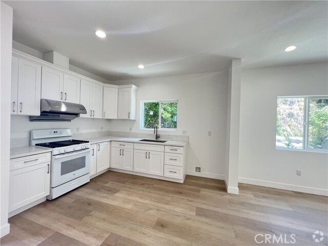 Building Photo - 1210 Flintlock Rd Rental
