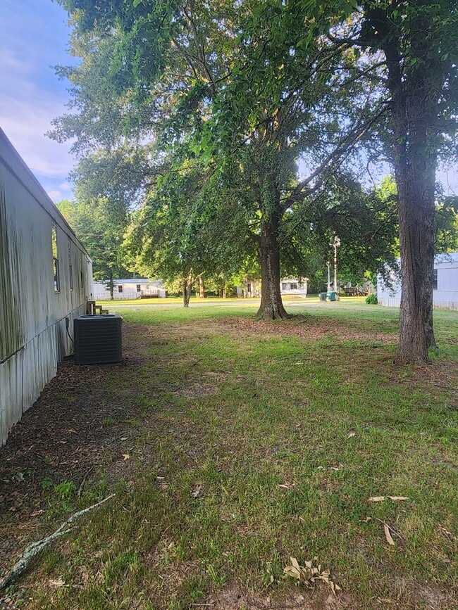 Photo - 224 Melody Ln