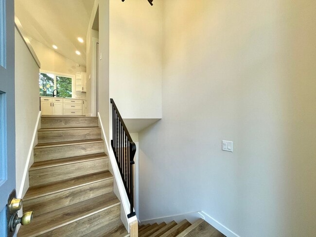 Photo - 12903 NE 76th St