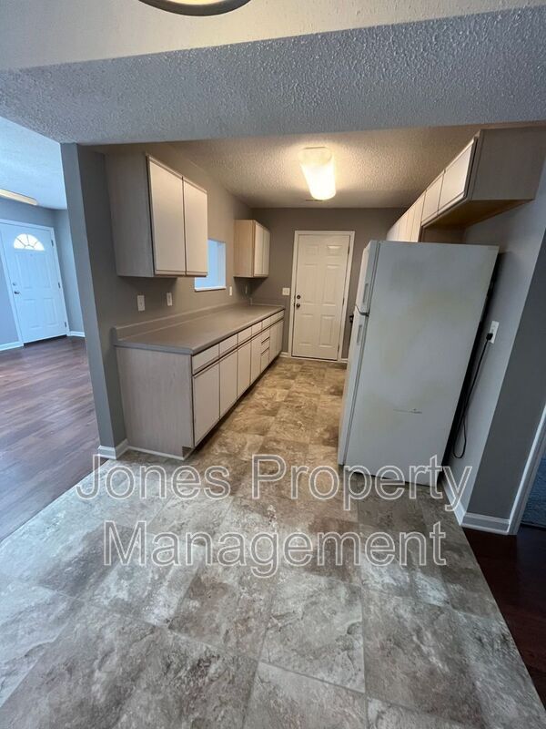 Photo - 810 Pine St