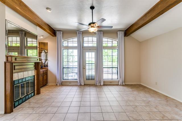 Photo - 5915 Volunteer Pl