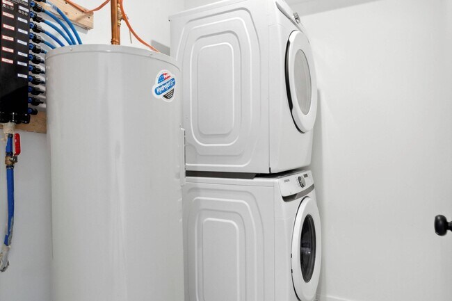 Photo - 1338 N 15th St Unidad C3