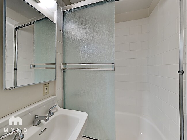 Photo - 353 N 7th St Unit A