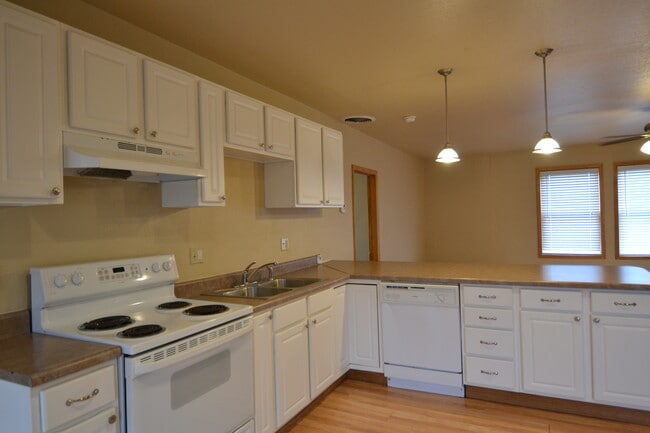 Photo - 1203 S Osteopathy Ave Unit 2