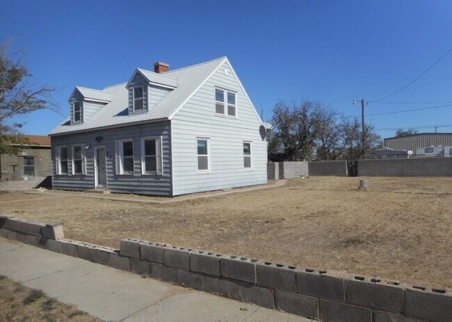 Photo - 512 N Alice Ave House
