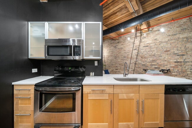 Photo - 225 W Huron St Unit 501