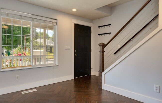 Photo - 7722 N Montana Ave