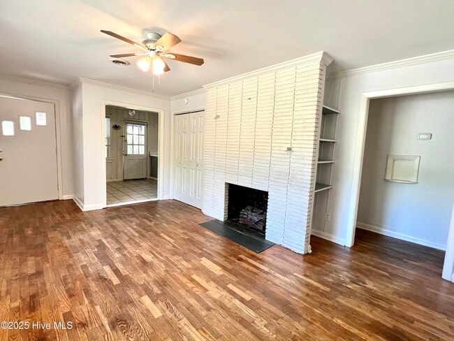 Photo - 212 Forest Rd