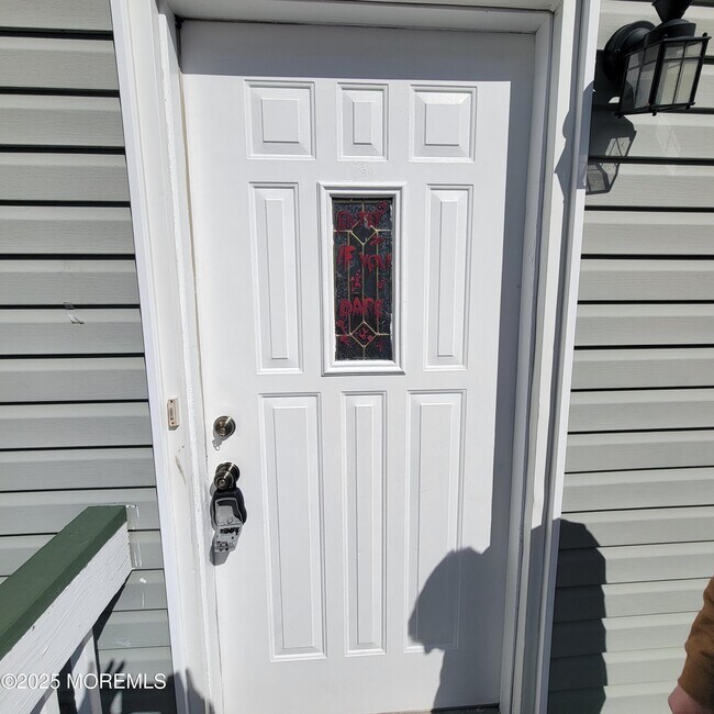 Photo - 100 3rd St