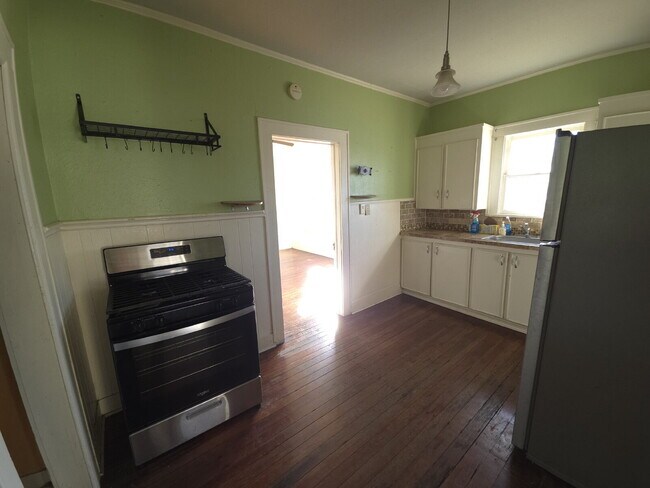 Photo - Garage Apartment in Historic Fairmount District