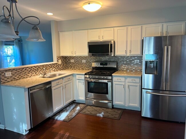 Photo - 2112 Skylane Dr