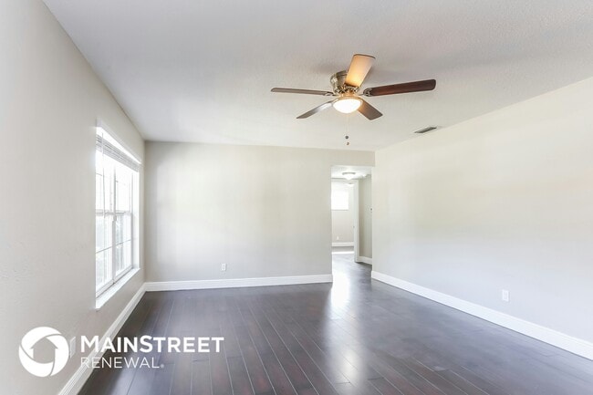 Photo - 6801 14th Way S